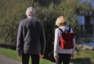 Jak zapewnić opiekę seniorów na najwyższym poziomie w Niemczech?